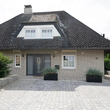 Haus Schoenes Leben Meeresrauschen * Groemitz