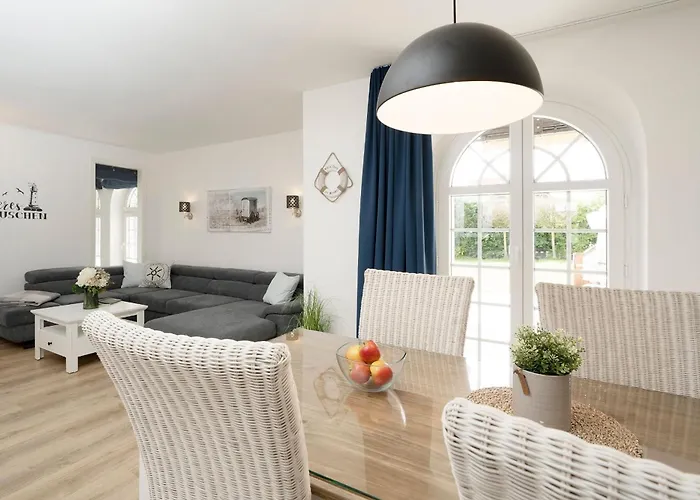 Haus Schoenes Leben Meeresrauschen Lägenhet Grömitz